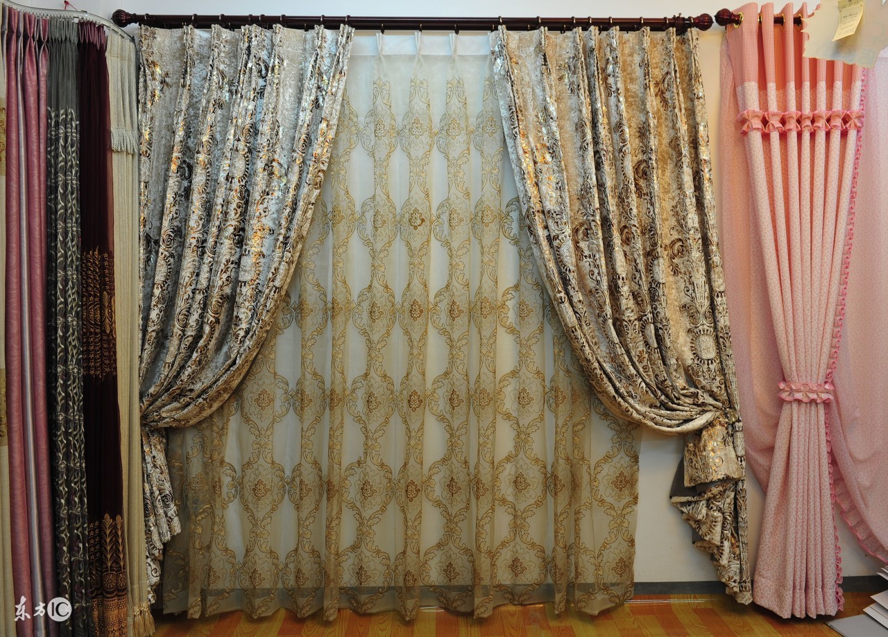 外行人想买窗帘要怎么买好,买窗帘需要买哪里的最好
