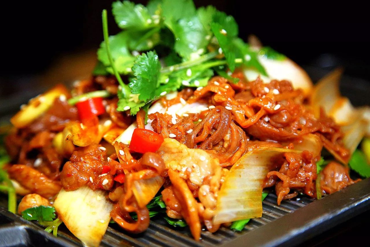 一年卖200w只老北京烤鸭店,烤鸭39年老店