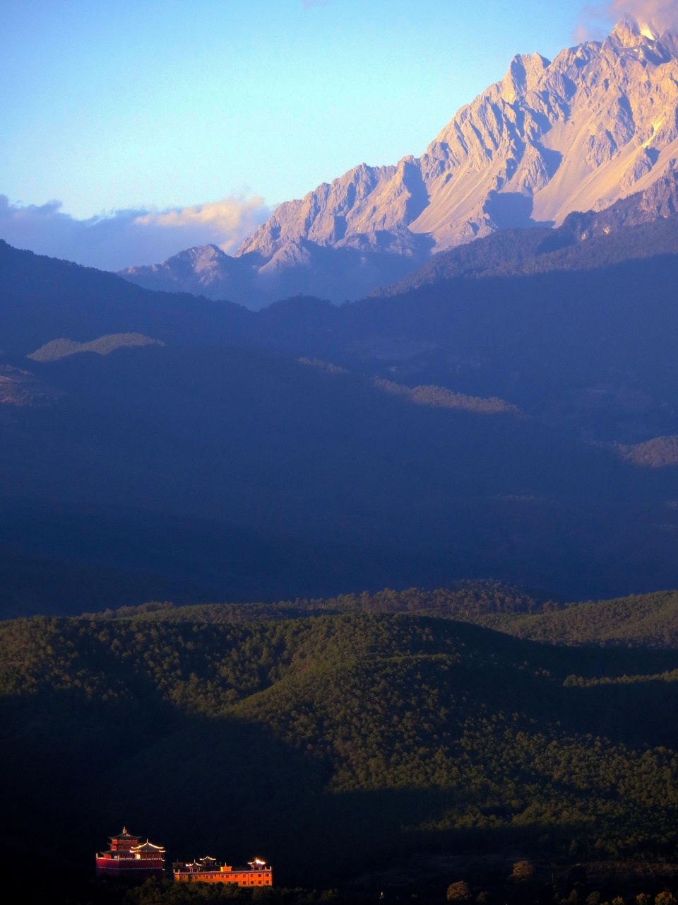 诗和远方虽美，路上却有避之不及的黑魔法！