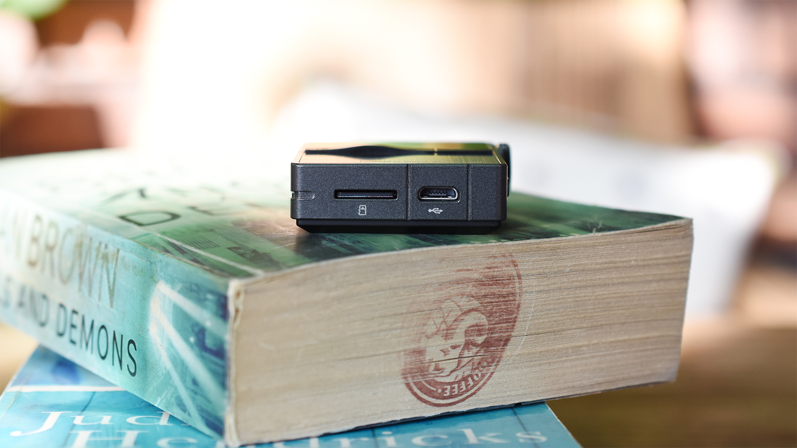 为运动而生的HIFI*放播**器，EROSTEN火柴盒大小设计备受好评