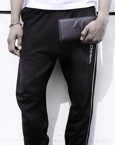 给大家推荐一款什么样的男士包,秋冬流行男士包