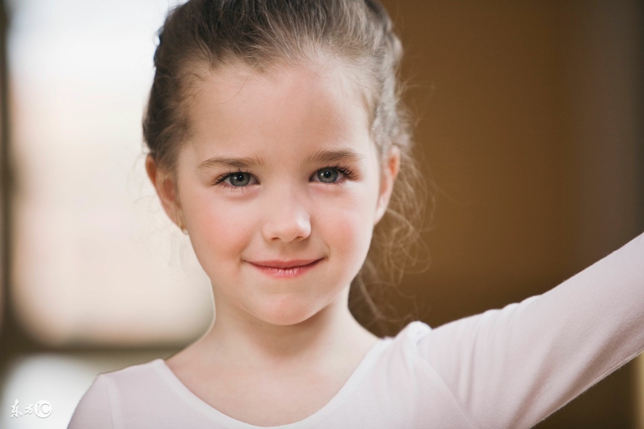 女儿有精神分裂症离家出走,14岁女孩突然离家出走