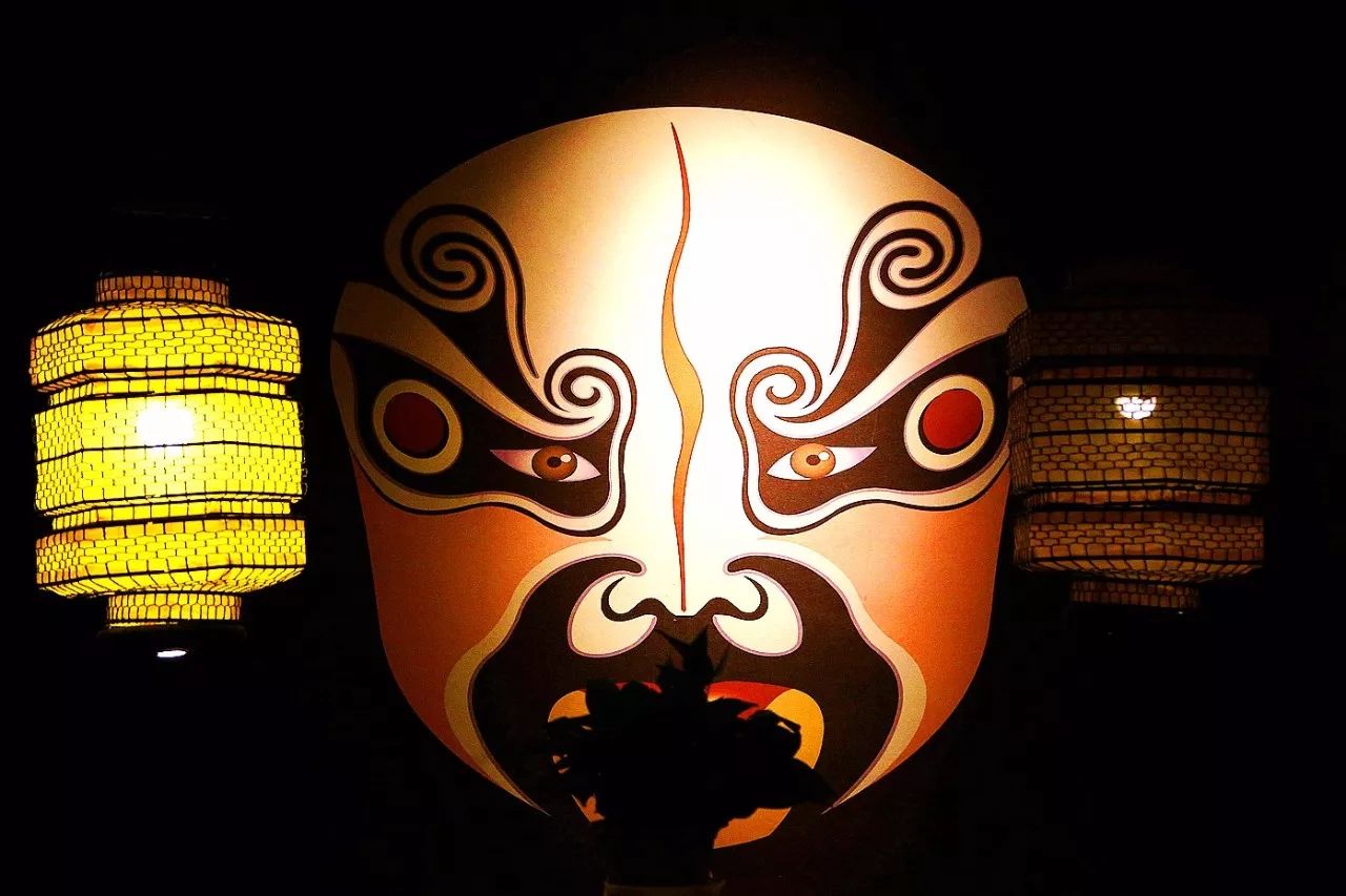 一年卖200w只老北京烤鸭店,烤鸭39年老店