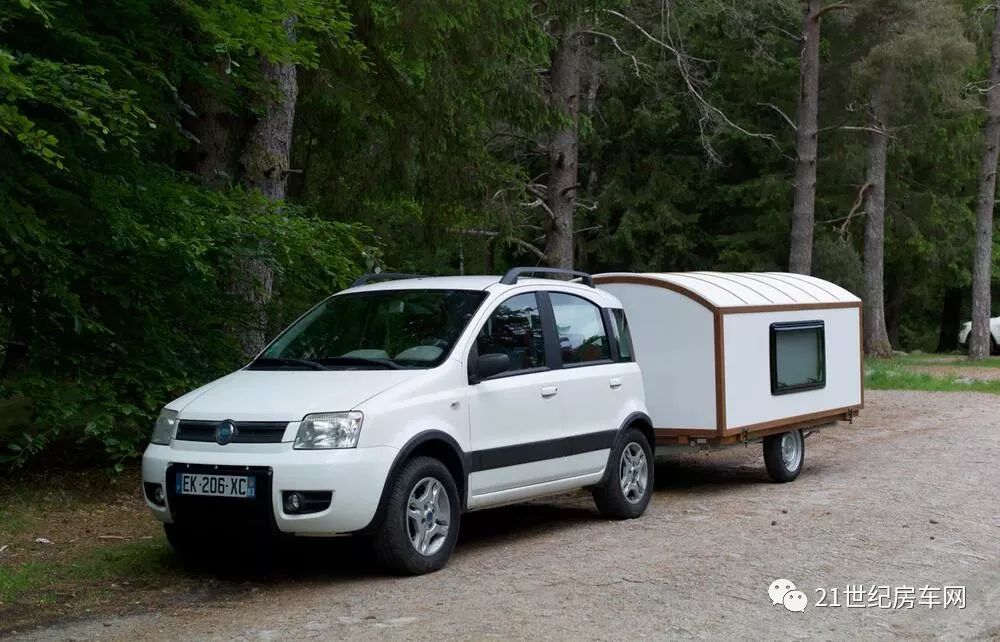 拖挂式房车推荐10万到20万之间 (国内能拖挂国外的房车)