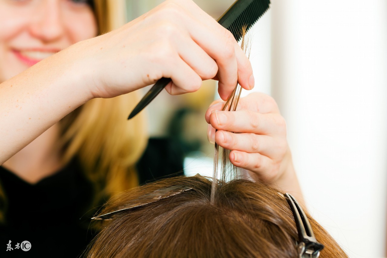 理发店洗头常用英语口语,用英文发廊口语及短句交流