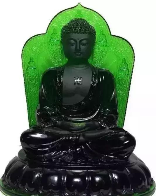 价值两亿的翡翠佛像,翡翠佛像传世真品