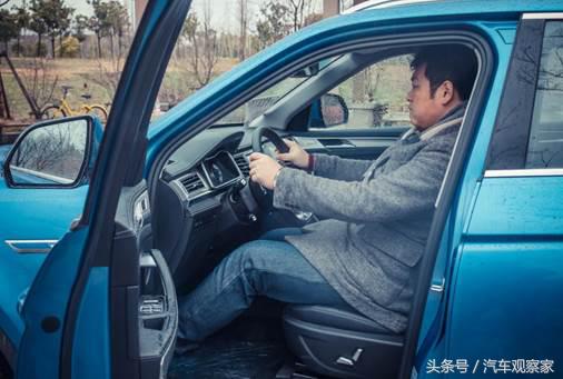 众泰大迈x72.0t至尊版8at的视频,17年的大迈x7值得入手么