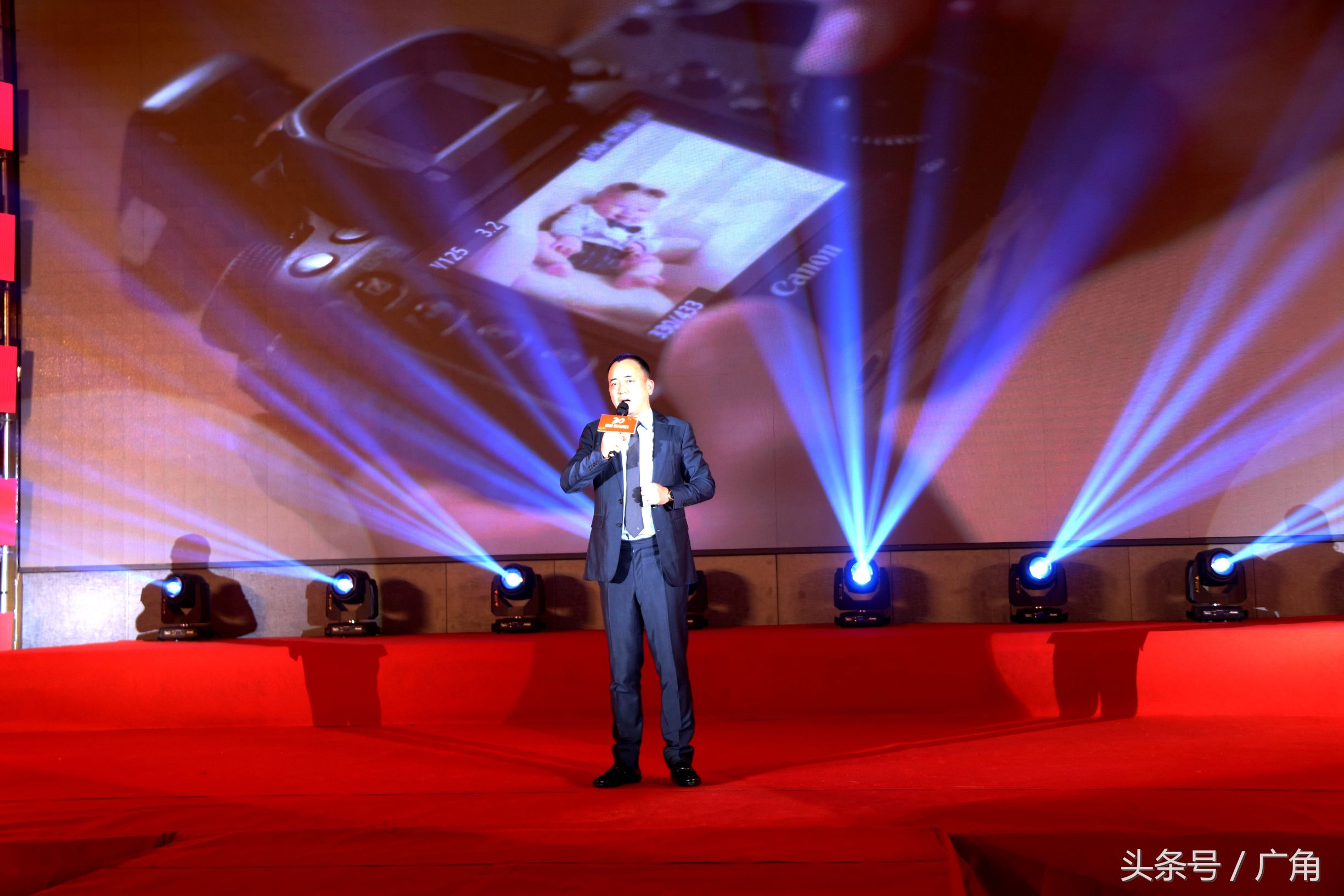 感恩聚力同行:小阿福集团20周年盛典嗨翻欧亚会展国际酒店