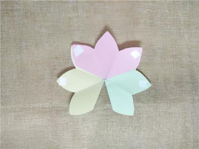 幼儿园立体花贺卡手工,幼儿园手工制作贺卡立体花朵