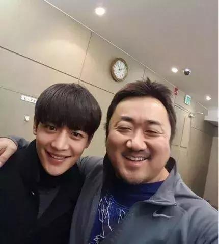 南韩女团成员大全,南韩男团女团舞台合集