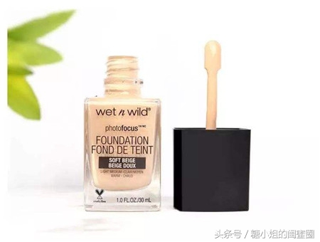 这么不走心的假货,莫名还有点呆萌?