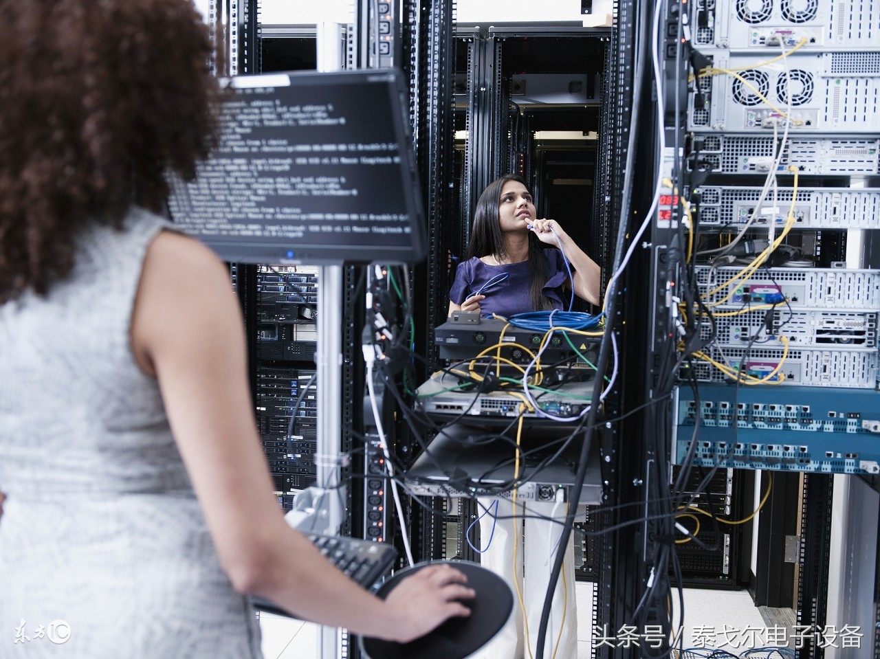 机房综合布线教程,弱电综合布线机房布线工艺