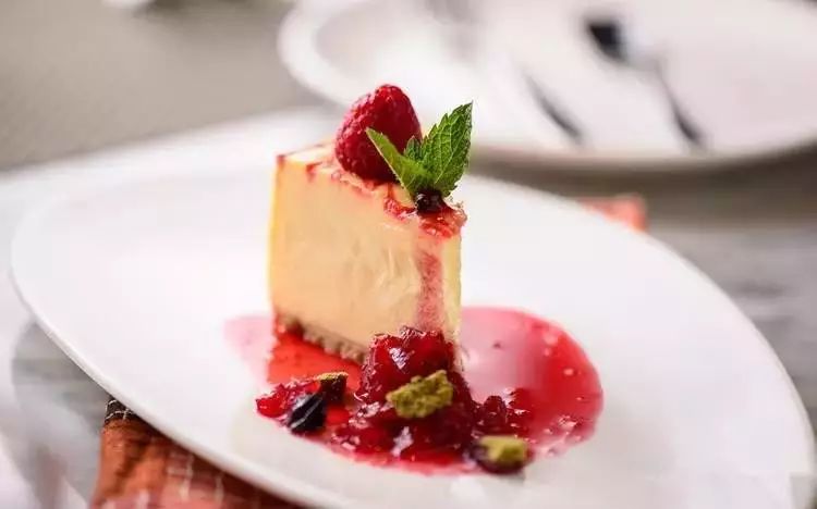 比较好吃的牛排推荐,京城最霸气的战斧牛排