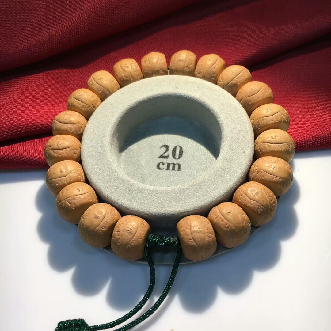 凤眼菩提手串怎么戴才好看,凤眼菩提怎么戴在手上