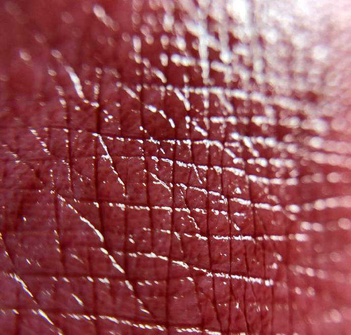 纪梵希2.8克002唇膏,纪梵希小羊皮104停产了吗