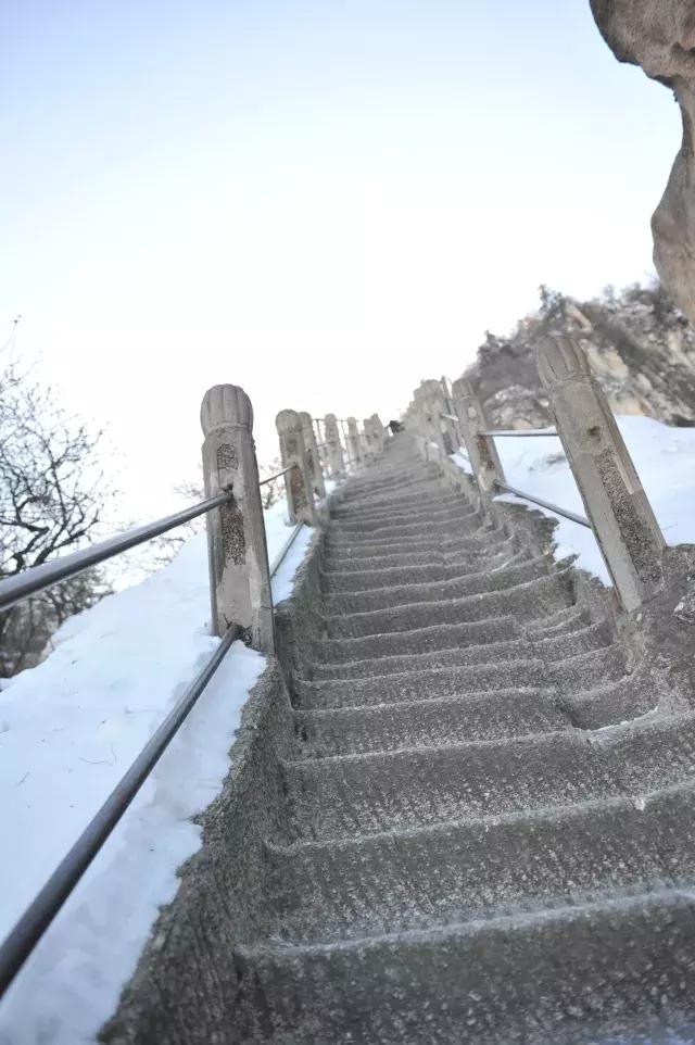 致学生*党**｜趁寒假来华山吧！