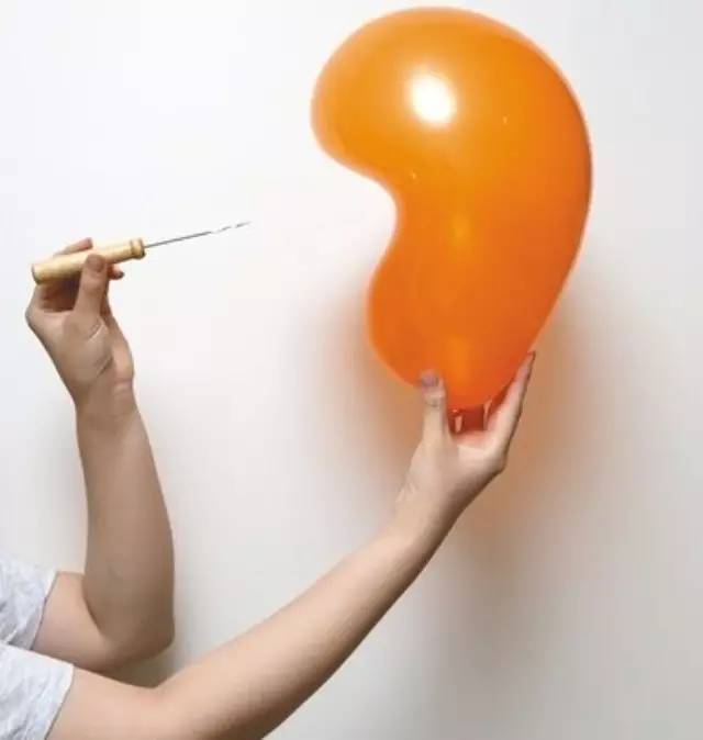 女子憋尿致水中毒,憋尿可能导致生命危险吗