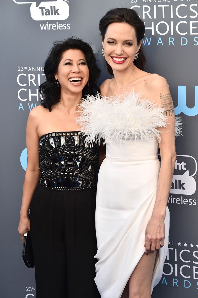 美国小三LV踩场更有第一夫人气势,法国总统夫人头发不梳惨不忍睹