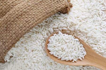 遇到快饿死的人对你呼唤求救，你是否会去救急？还是见死不救？