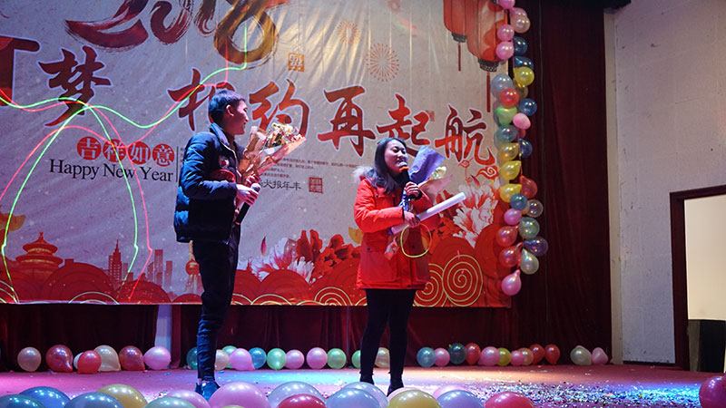 北大青鸟佳音旗舰总校电话,北大青鸟佳音旗舰总校沙河校区