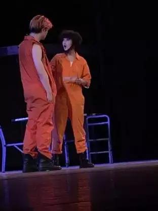 越狱主演颜值变化,越狱男主角帅照