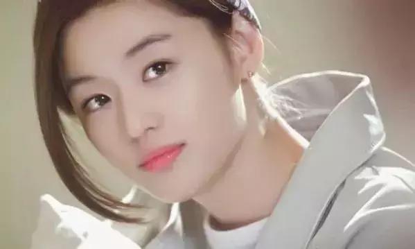 “隔夜脸”丧丧的？最有效补水方式，看这里！