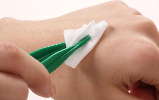 农村有一种叫洋辣子的妖孽，被蛰后用农村土方法比医生说的都管用