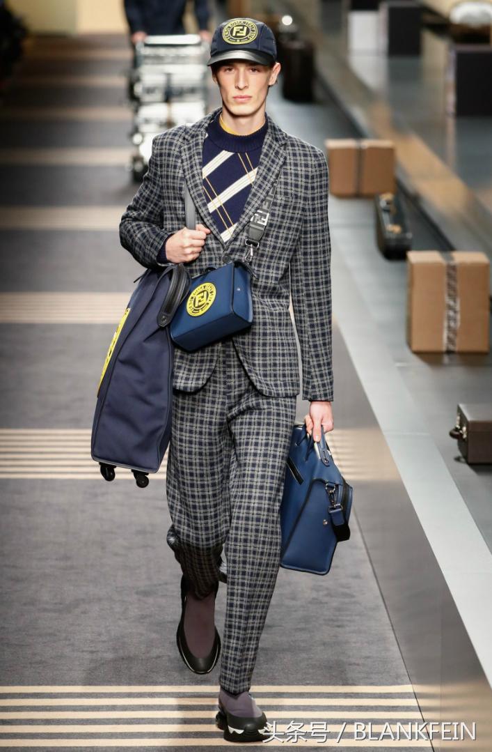 fendi芬迪2018春夏时装秀,芬迪fendi2016秋冬时装秀