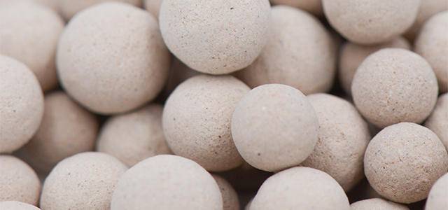 北京这两座大厦为什么使用“沸石壁材”？