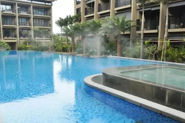 附近的旅游景点温泉自助餐一体,附近吃喝玩乐一体的温泉