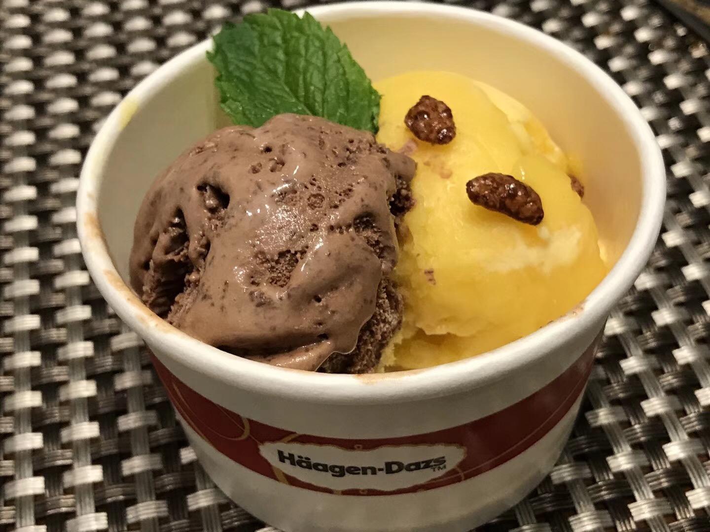 附近的旅游景点温泉自助餐一体,附近吃喝玩乐一体的温泉