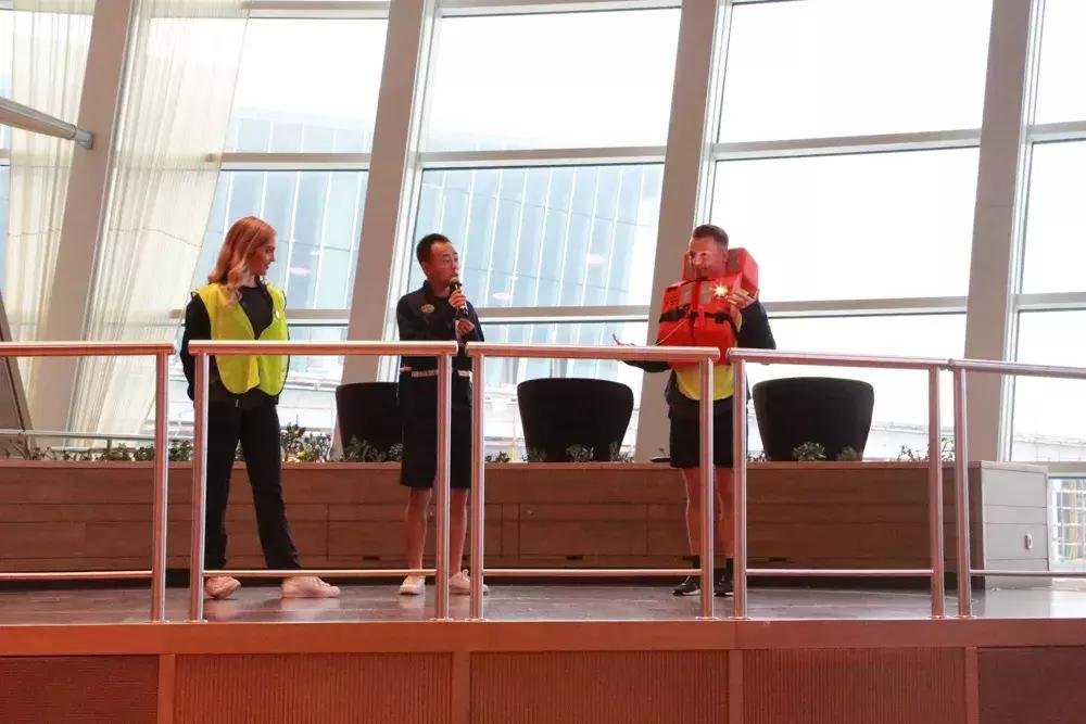 不用签证去日本,不用签证也能游全世界