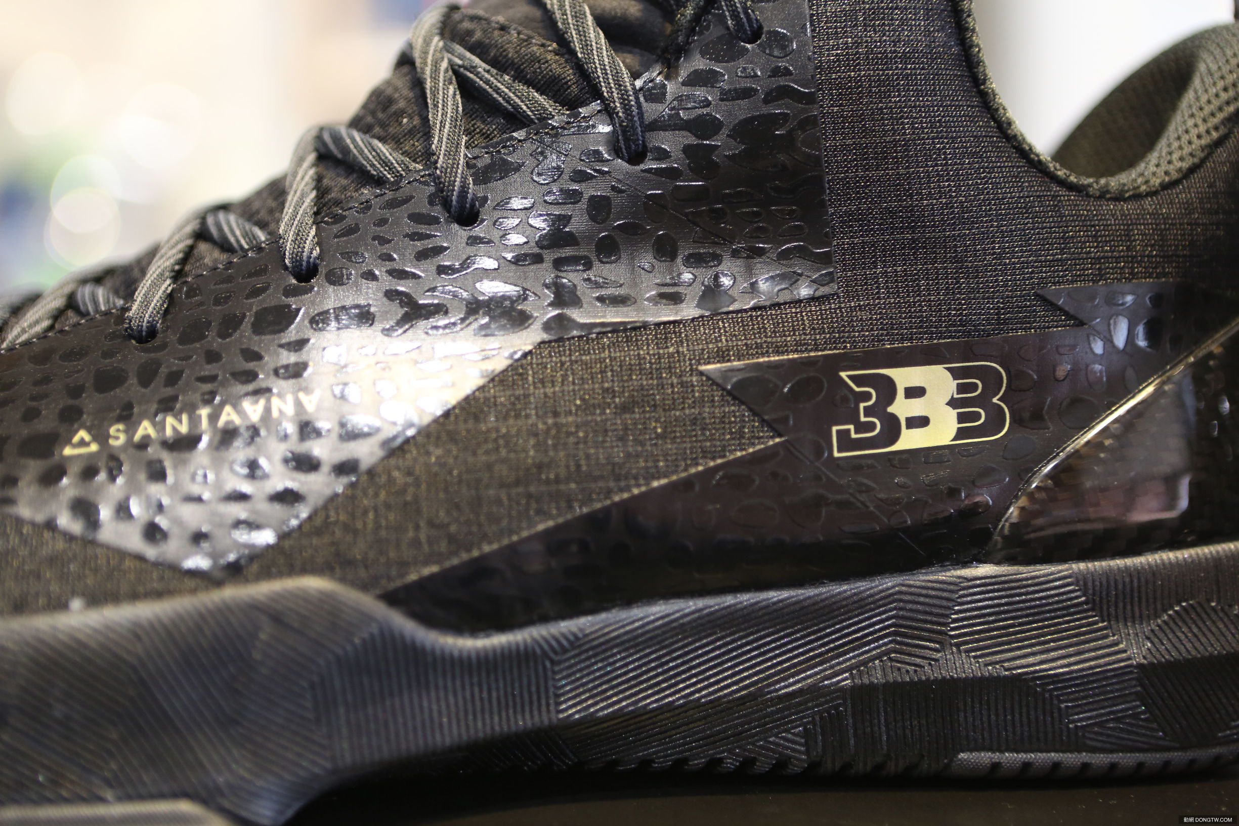 球哥签名鞋多少钱,球哥篮球鞋