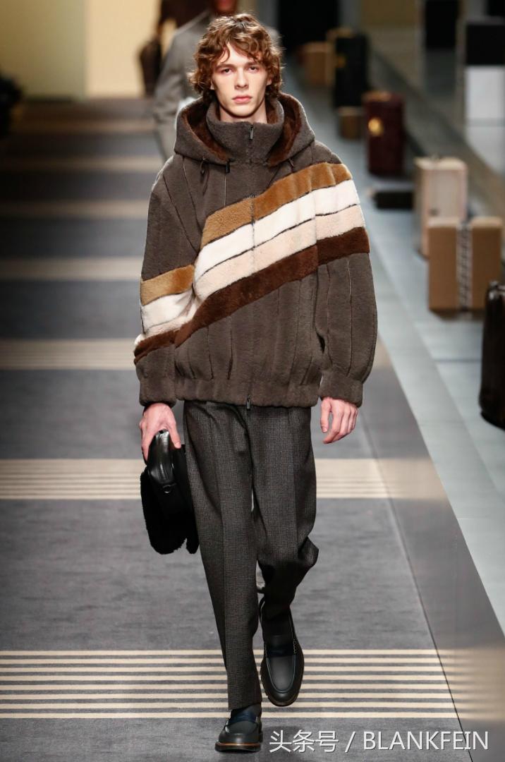fendi芬迪2018春夏时装秀,芬迪fendi2016秋冬时装秀
