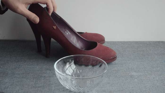 鞋子挤脚大拇指痛怎么办,鞋子挤脚不暖和