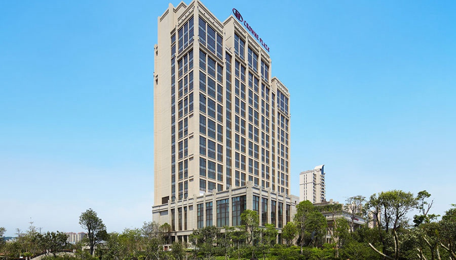 附近的旅游景点温泉自助餐一体,附近吃喝玩乐一体的温泉