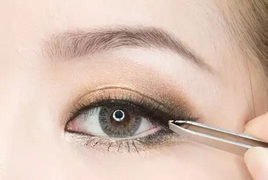 怎么看适合韩妆还是日妆,日妆跟韩妆哪个好用