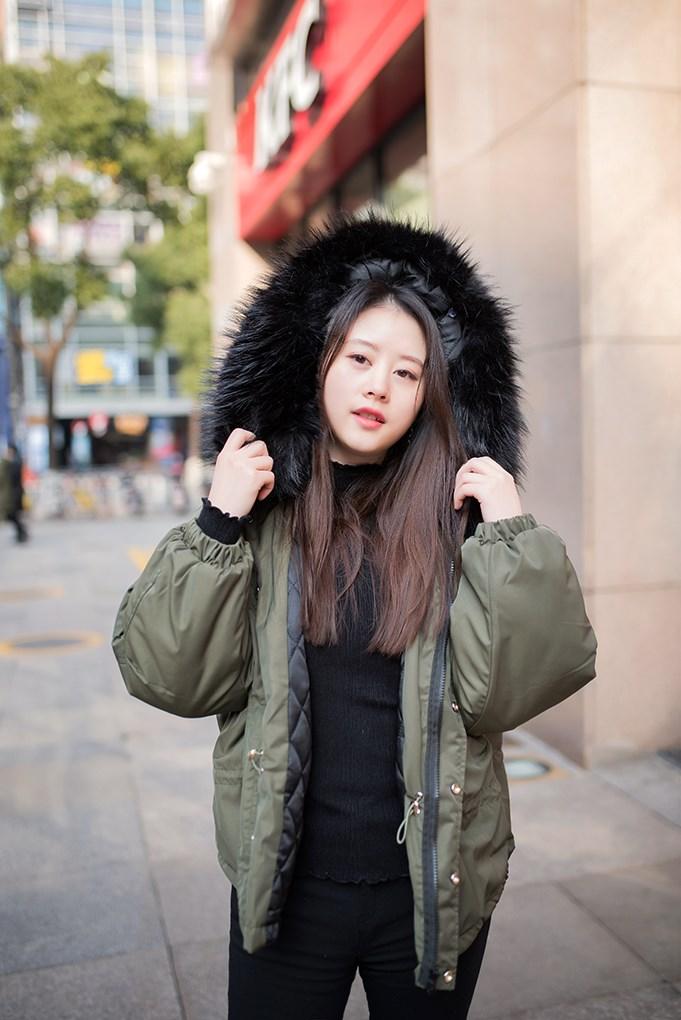 今年最流行的超薄棉衣新款,今年最火的棉袄毛领