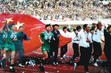 辽宁东药足球队夺得亚冠谁还记得？如果你知道，说明你已经老了