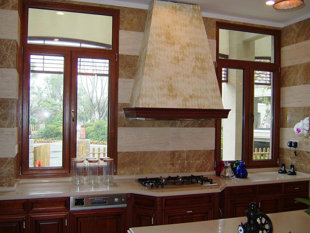 北京华达元门业有限公司-肯德基门-断桥铝门窗-铝木复合系列门窗