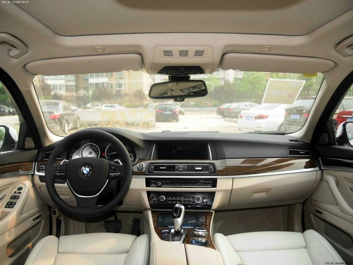 全新宝马5系中肯测评,全新宝马5系深度测评