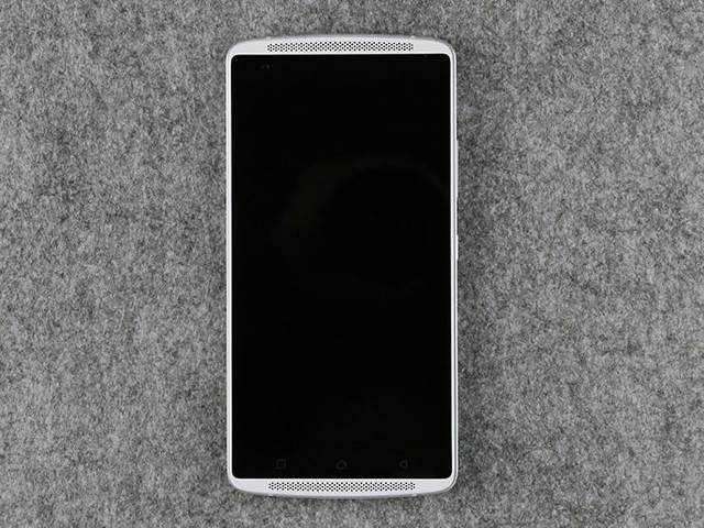 翻出一年前的手机,翻出了近十年前的手机