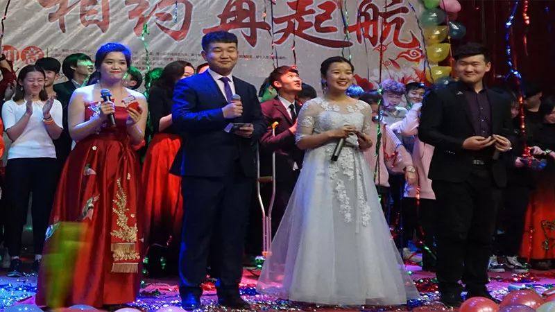 北大青鸟佳音旗舰总校电话,北大青鸟佳音旗舰总校沙河校区