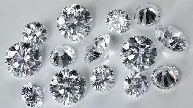 去香港买哪些产品好,去香港哪些烟值得购买