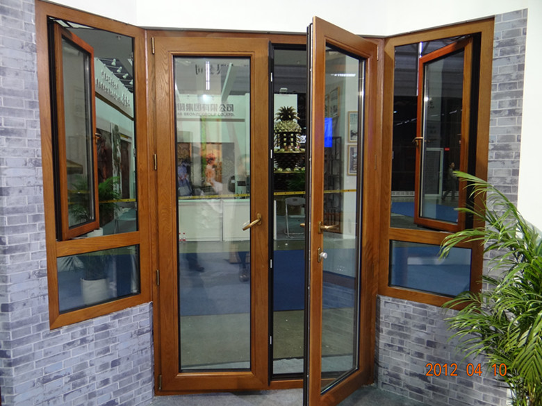北京华达元门业有限公司-肯德基门-断桥铝门窗-铝木复合系列门窗