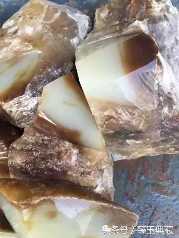 和田玉俄罗斯玉青海玉的区别,和田玉碧玉和俄罗斯碧玉对比图片