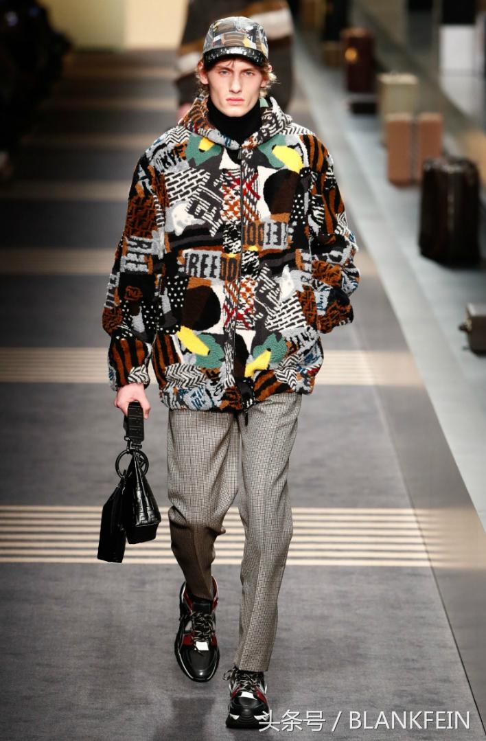 fendi芬迪2018春夏时装秀,芬迪fendi2016秋冬时装秀