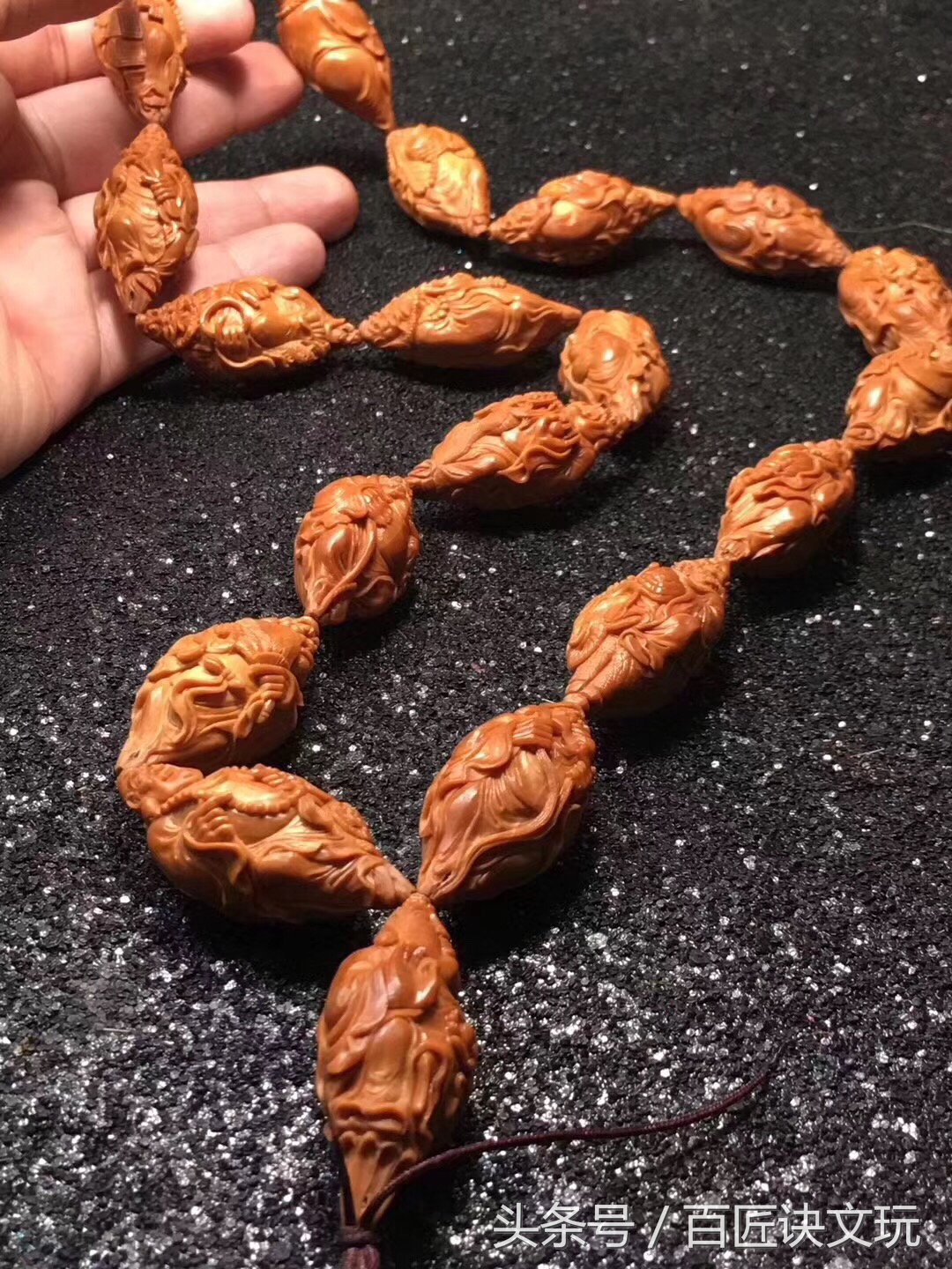 文玩橄榄核怎么玩,文玩橄榄核怎么清理