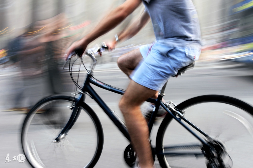 摩拜单车怎么退押金和余额,摩拜单车退押金后余额还在吗