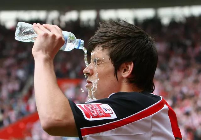 穿越圣徒（7）｜重磅冠军近在咫尺！17岁巨星+英国射手王横空出世